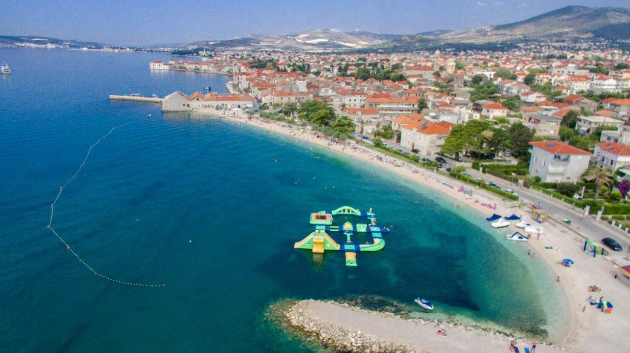 Beachfront Apartments Don Kaštela Exterior foto